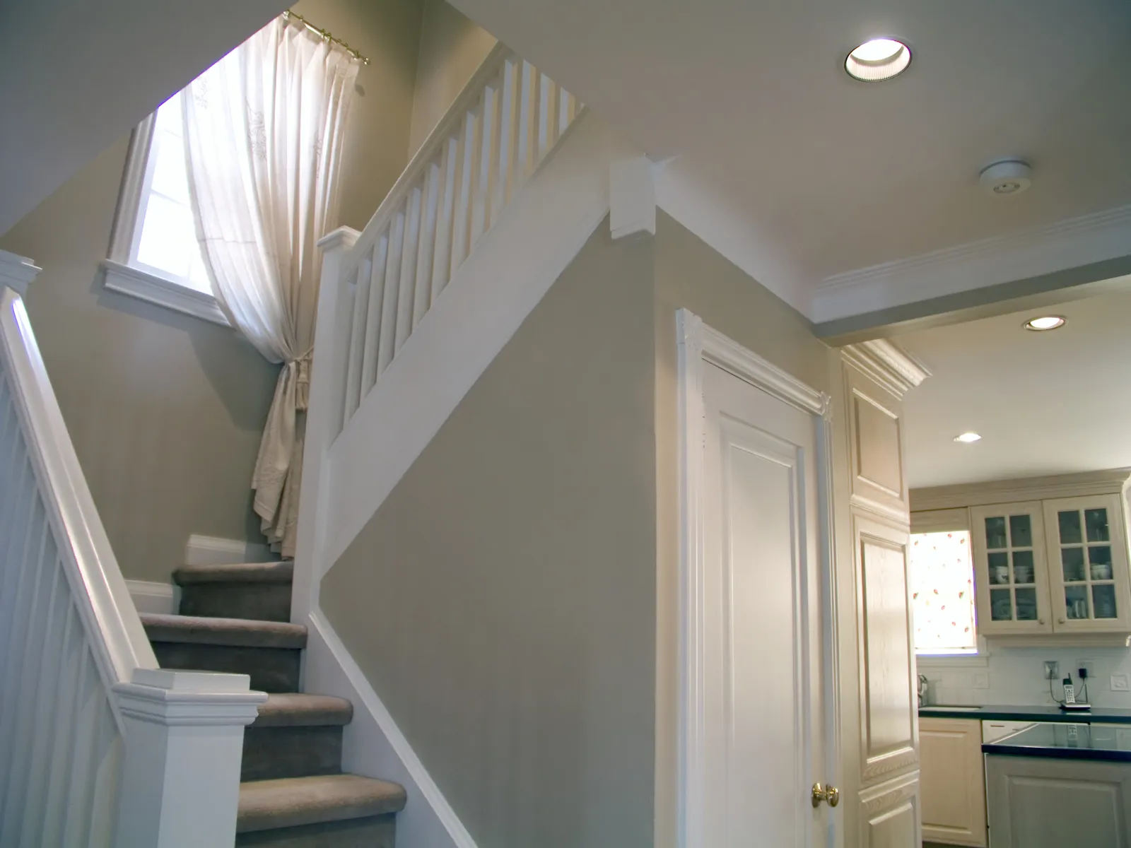 Hot Upstairs, Cold Downstairs: How to Cool a Two-Story Home